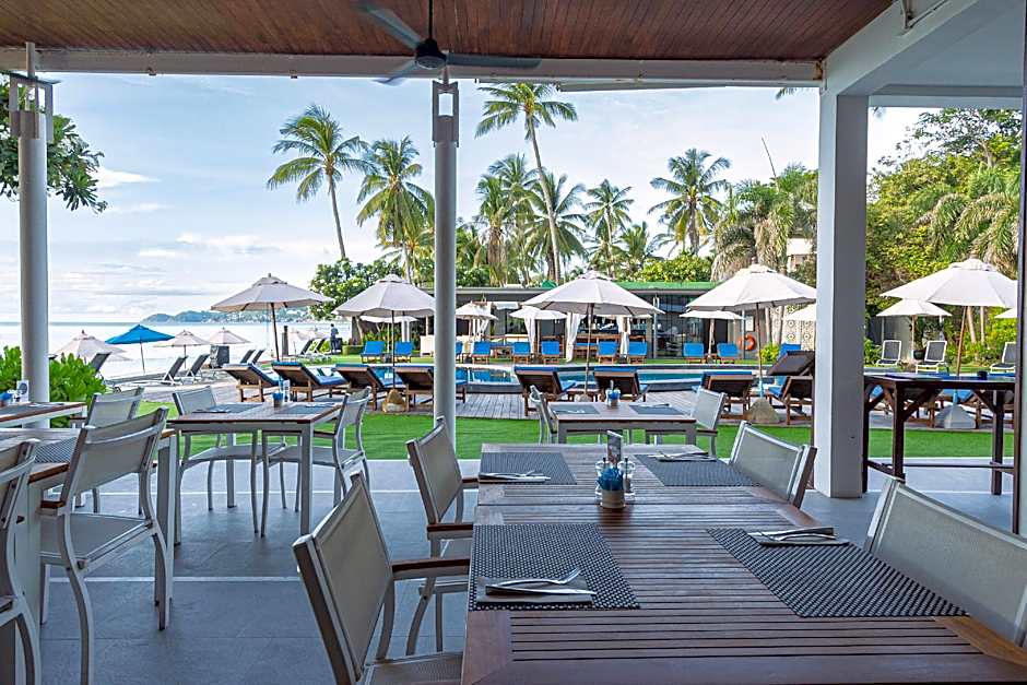 KC Beach Club & Pool Villas