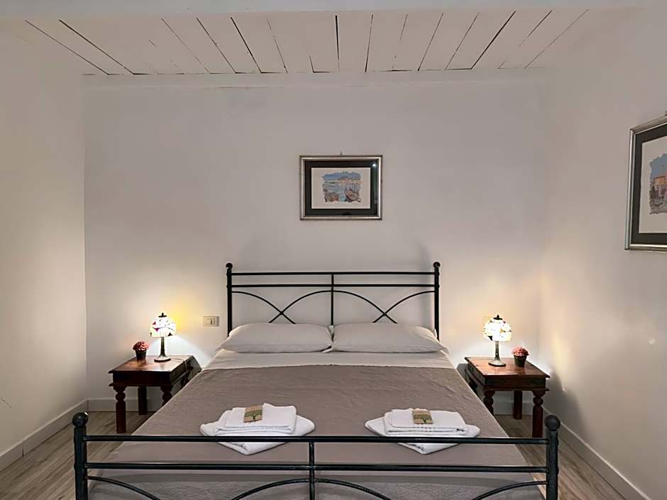 B&B Santi Quattro Al Colosseo