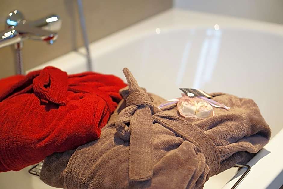 Schloss Kaarz mit Park