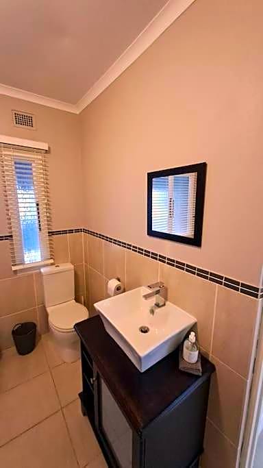 The Wooden Anchor spacious and modern