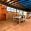L104 New Studio apt 2Bdrm 1bath fits 6 AC Rooftop L104 New Studio apt 2Bdrm 1bath fits 6 AC Rooftop