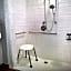 avid hotels - Detroit - Warren By IHG