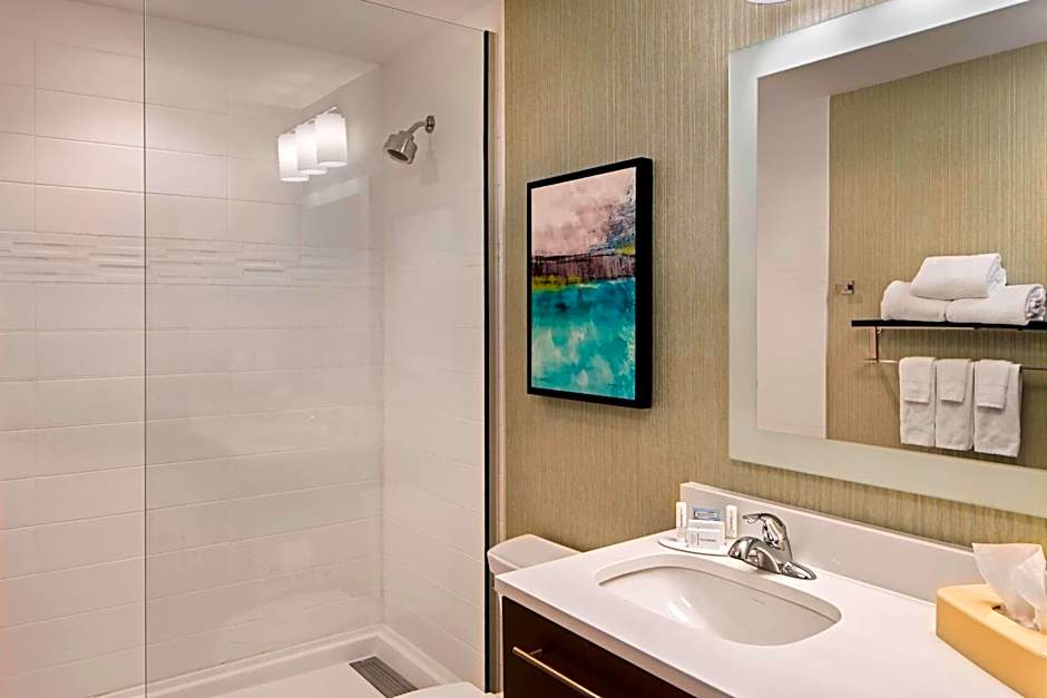 TownePlace Suites by Marriott Foley at OWA