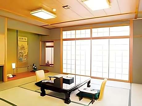 Japanese Style Room with 8 or 10 Tatami - Non-Smoking