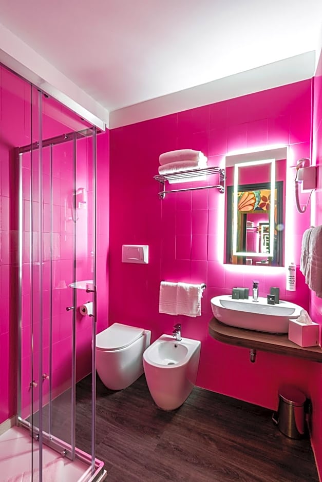 Muraless Art Hotel - WorldHotels Crafted