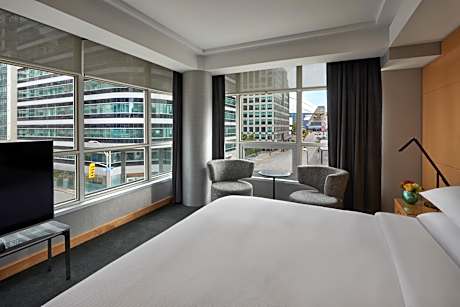 Executive Corner King Suite