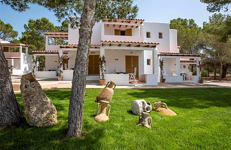 Bungalows Es Pins - Emar Hotels