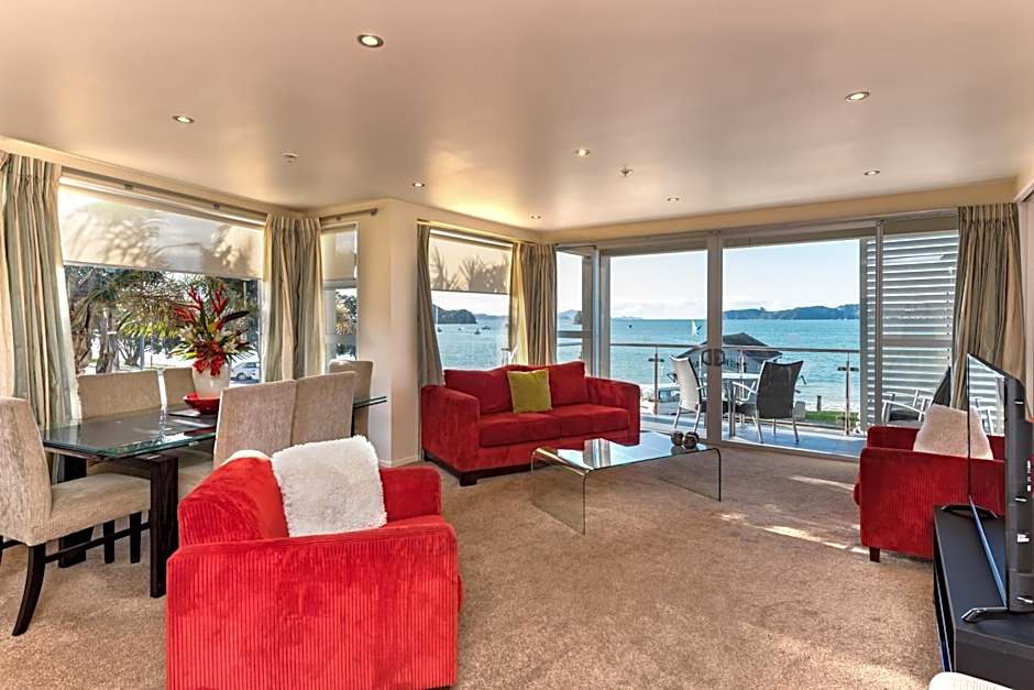 Edgewater Palms Apartments