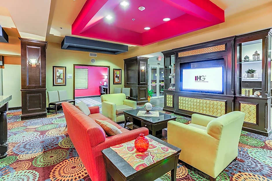 Holiday Inn Express Hotel & Suites Huntsville By IHG