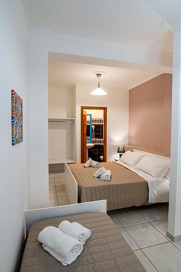 Ada Hotel