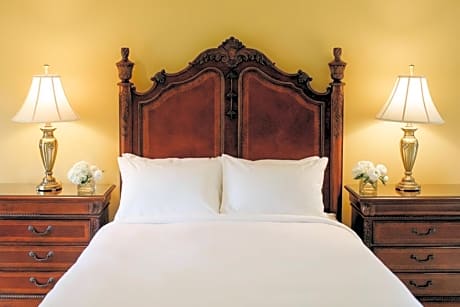 Premier Room, 1 Queen Bed