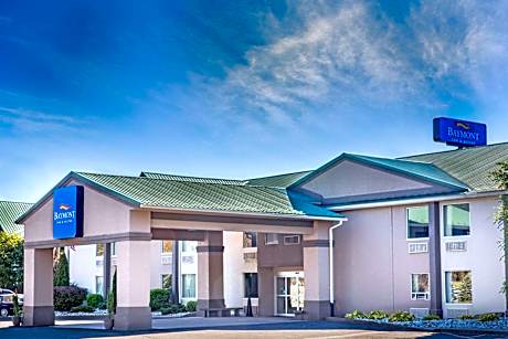 Baymont by Wyndham Bartonsville Poconos