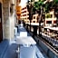 Napoli Suites Studios Aparthotel