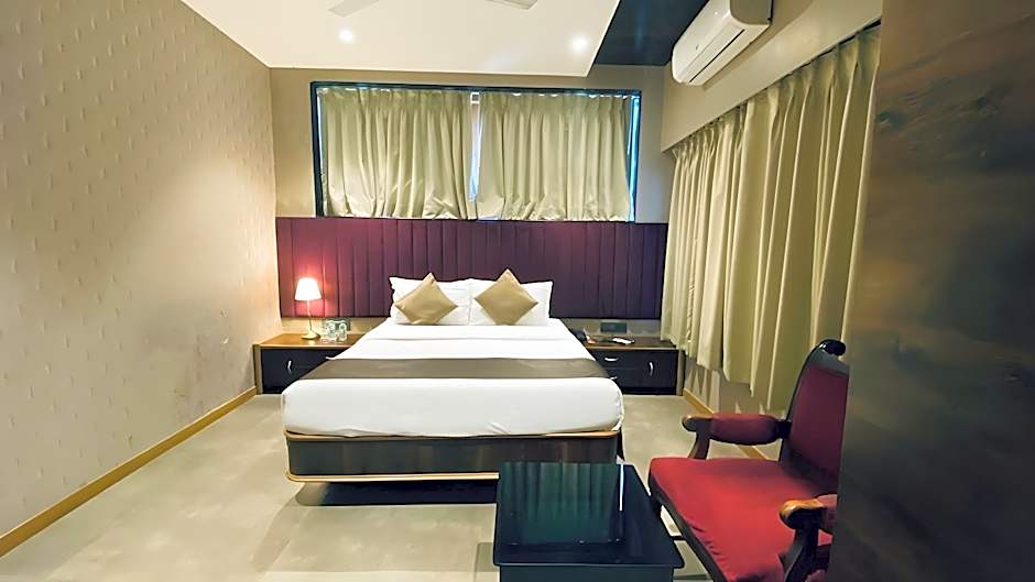 Gulf Hotel Colaba
