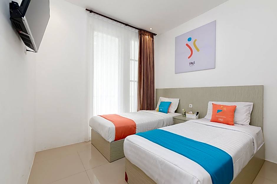 Sans Hotel La Vida Malang