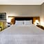 Hampton Inn By Hilton & Suites Detroit/Warren