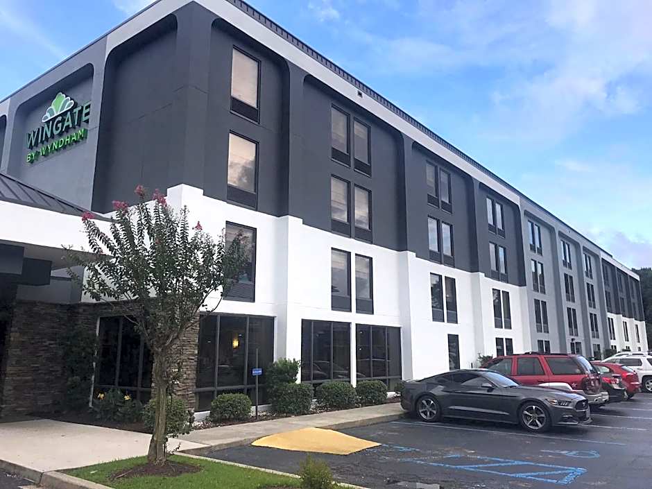 Wingate by Wyndham Charleston Coliseum