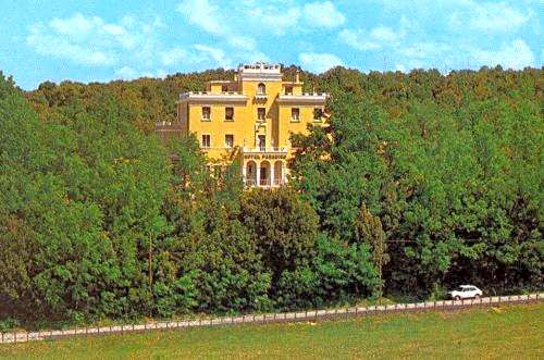 Hotel Paradiso