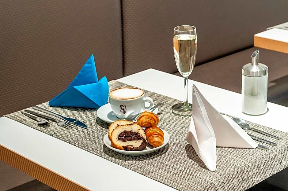 VV hotel & apartments