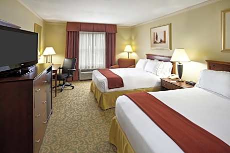 Queen Room with Two Queen Beds - Mobility Access Tub/Non-Smoking