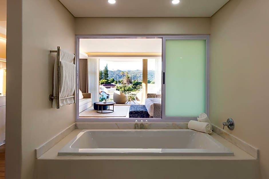 Views Boutique Hotel & Spa