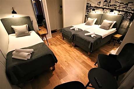 Triple Room with Shared Toilet