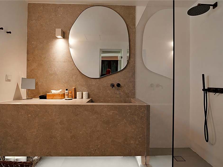 Mykonos Rocks Villas & Suites