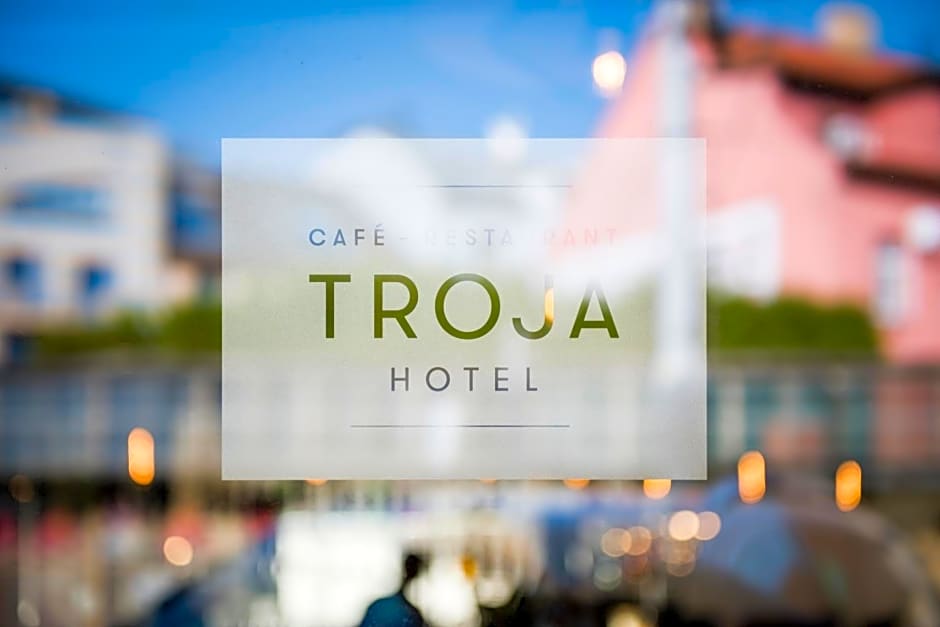 Hotel Troja
