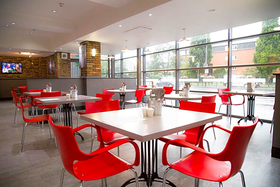 ibis Hull City Centre