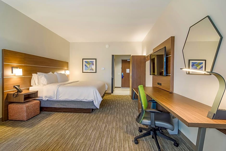 Holiday Inn Express and Suites Asheboro