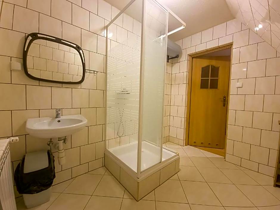 Małe Ciche uAntosi, Blisko Wyciągu Narciarskiego i SKY WALK Serce Poronina, Idealne miesce na wypad w góry -rusinowa polana-zgorzelisko-tarasówka-palenica-morskie oko