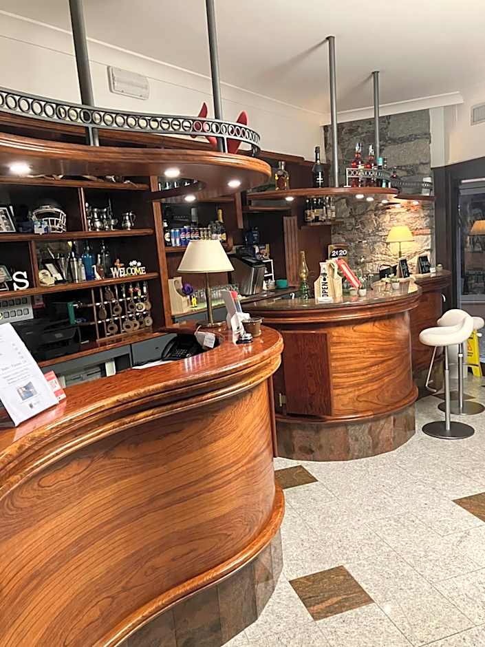 Hotel Saini with Air conditioning