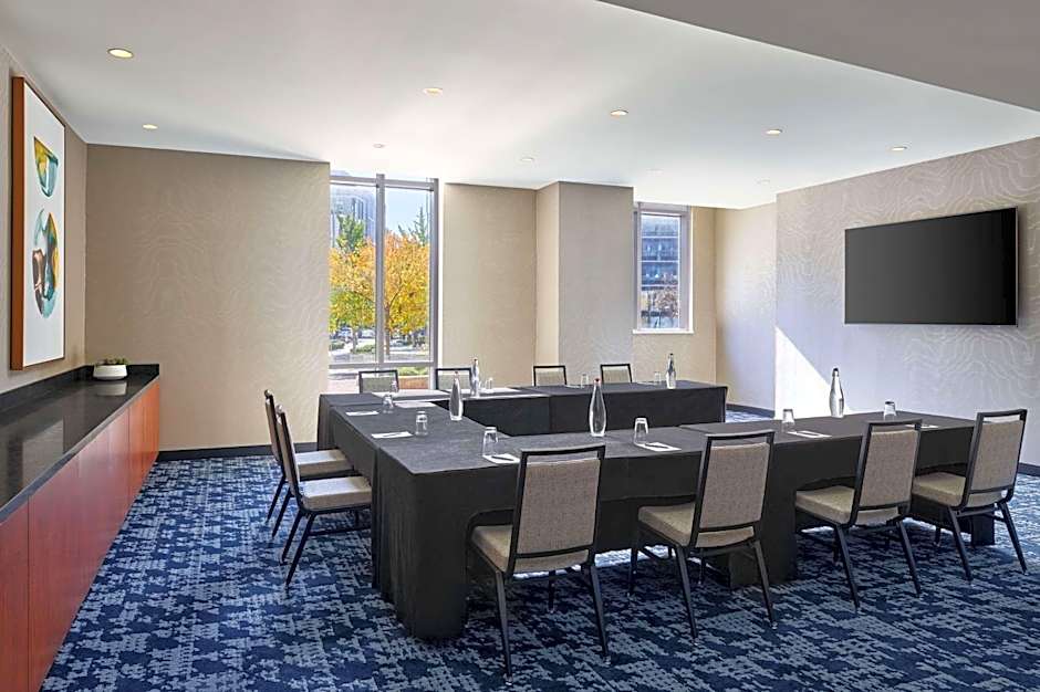 Embassy Suites by Hilton Washington DC Convention Center