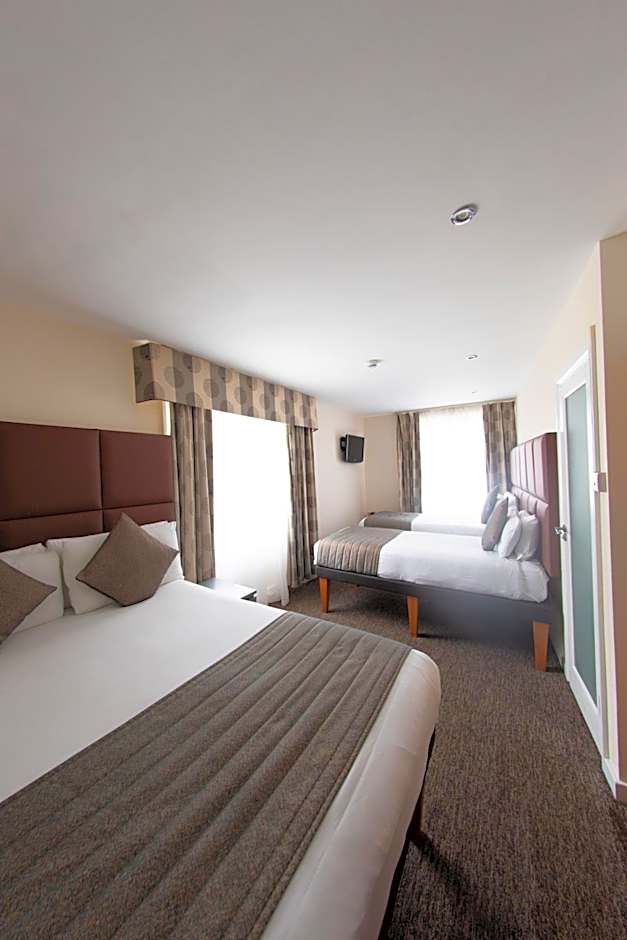 Duke Of Leinster Hotel