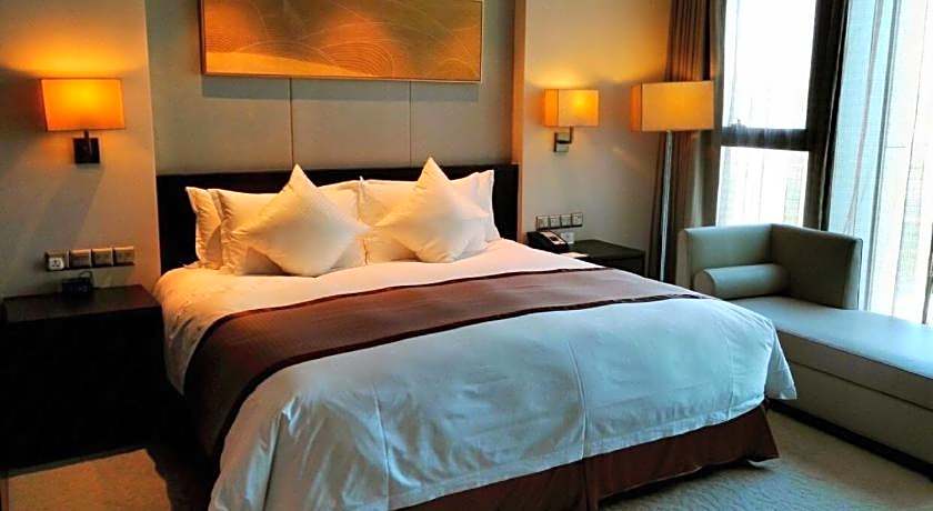 Howard Johnson IFC Plaza Ningbo Hotel