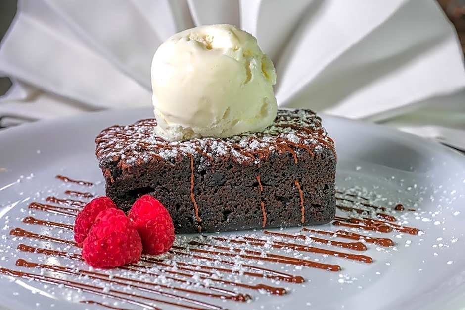 Crowne Plaza Liverpool - John Lennon Airport By IHG