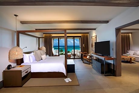 Estancia Suite - One Bedroom Ocean View