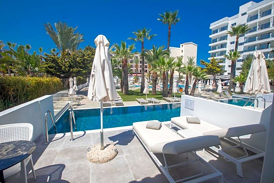 Bohemian Gardens Hotel