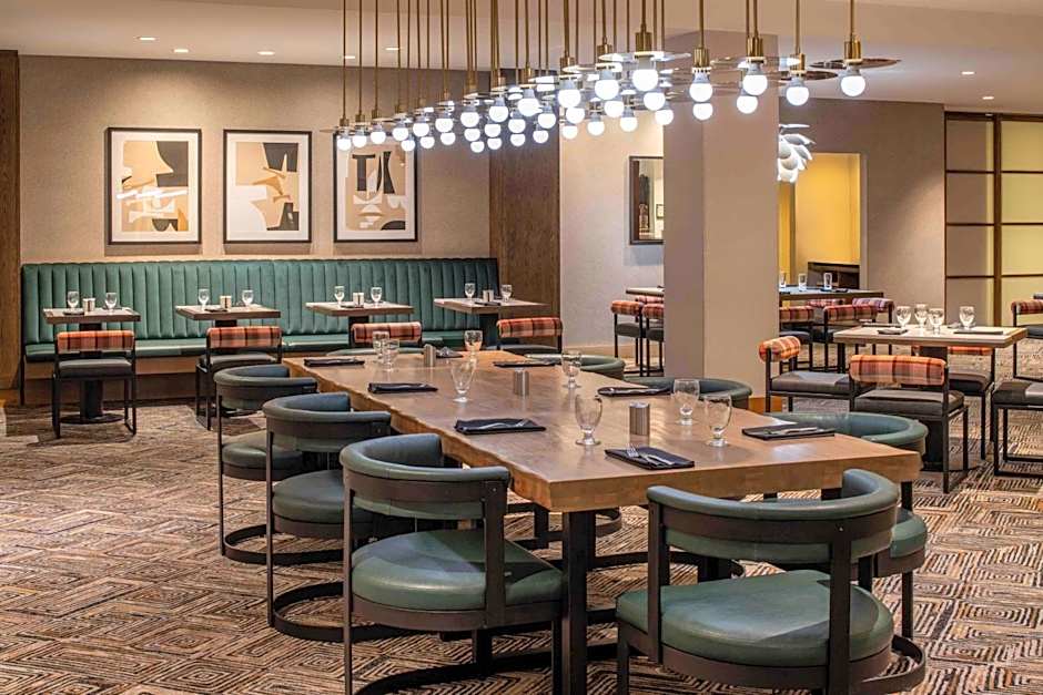 DoubleTree By Hilton Hotel San Francisco Airport