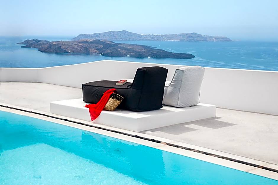 Amity Suites - Adults Only