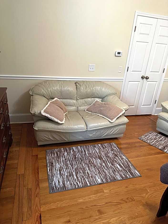 MooreField Suites Greensboro East