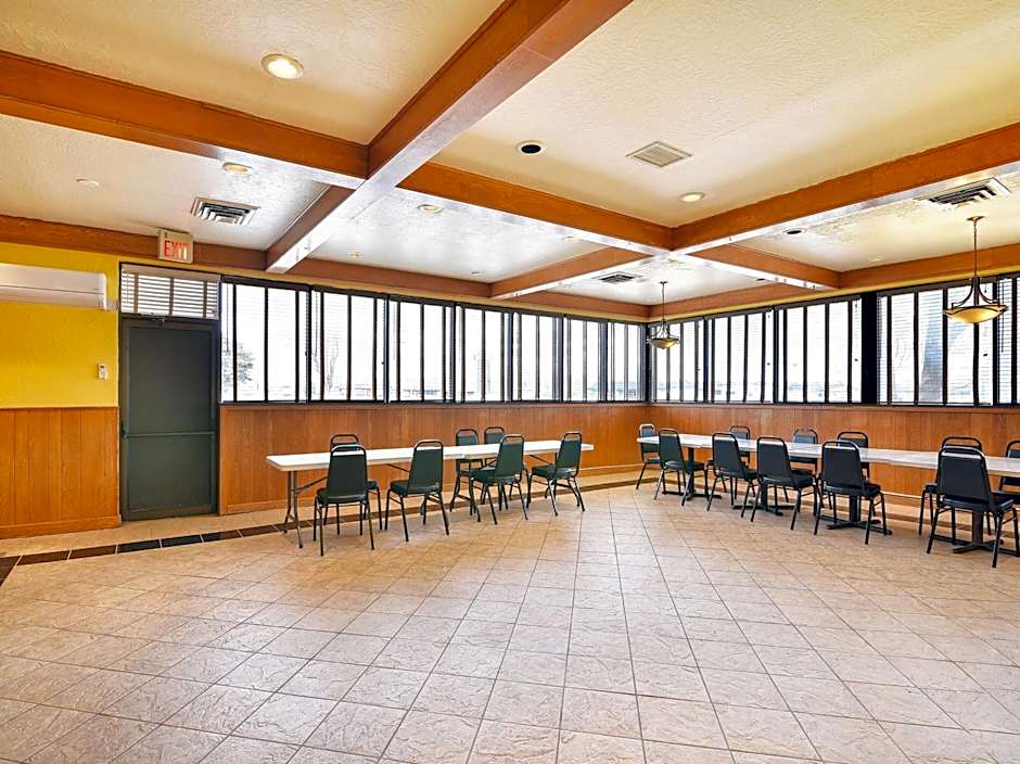 Travelodge by Wyndham Enid