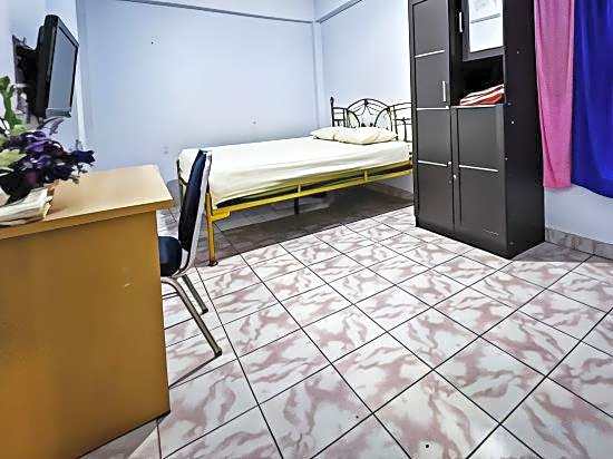 Hotel O Surya HotelNearTaman Anggrek Pkk Watansoppeng