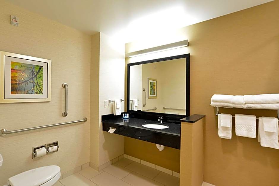 Fairfield Inn & Suites by Marriott Eau Claire Chippewa Falls