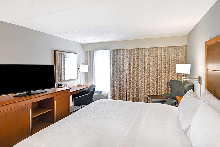 Hampton Inn By Hilton Albany Wolf Road Airport