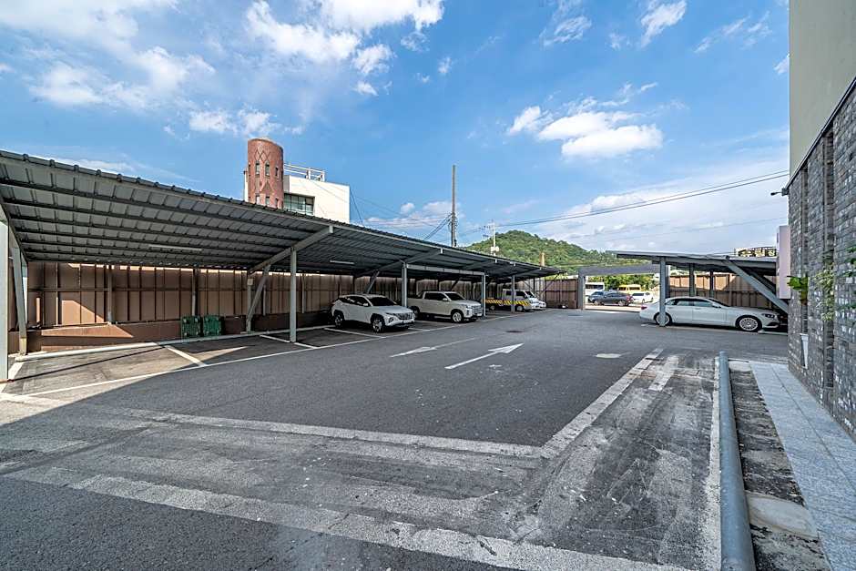 Jeongeup Labe Hotel