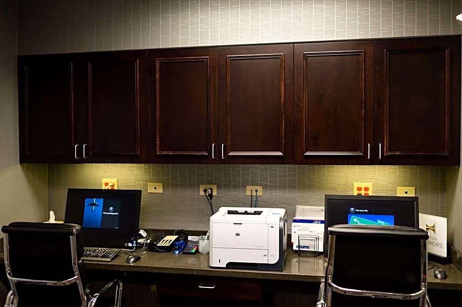 Hampton Inn By Hilton Oxford Conference Center