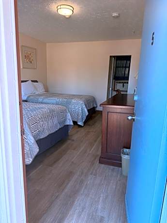 Standard Room with Two Double Beds - Smoking