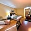 Hotel Pineville & Conference Center Alexandria I-49