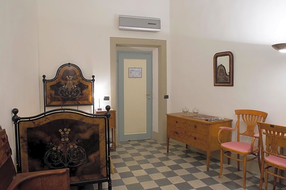 Casa Rovai Guest House